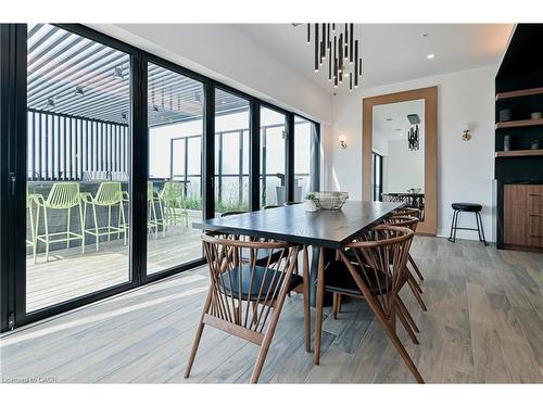 1412-181 King Street S, Waterloo, ON - Indoor Photo Showing Dining Room