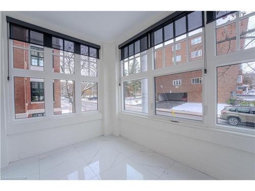 101-100 Charlton Avenue W, Hamilton, ON - Indoor Photo Showing Other Room