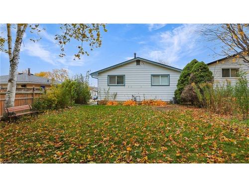 55 Silver Aspen Crescent, Kitchener, ON - Outdoor