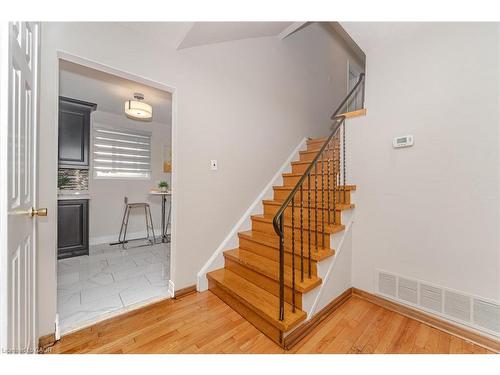 3783 Keenan Crescent, Mississauga, ON - Indoor Photo Showing Other Room