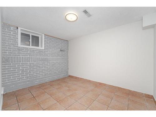 3783 Keenan Crescent, Mississauga, ON - Indoor Photo Showing Other Room