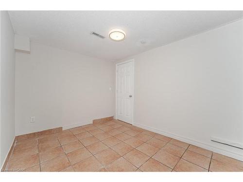 3783 Keenan Crescent, Mississauga, ON - Indoor Photo Showing Other Room