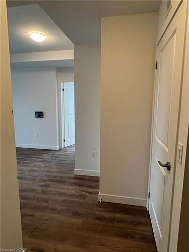 223-461 Green Road, Stoney Creek, ON - Indoor Photo Showing Other Room