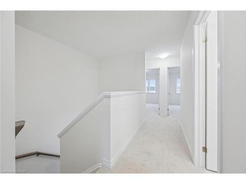 105 Winter Wren Crescent, Kitchener, ON - Indoor Photo Showing Other Room