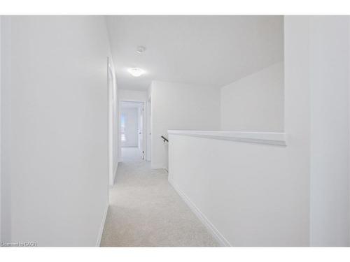 105 Winter Wren Crescent, Kitchener, ON - Indoor Photo Showing Other Room