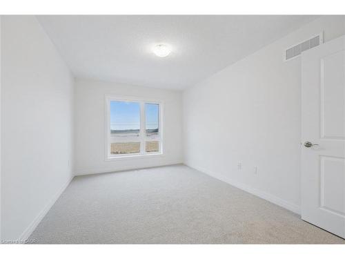 105 Winter Wren Crescent, Kitchener, ON - Indoor Photo Showing Other Room