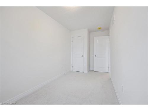 105 Winter Wren Crescent, Kitchener, ON - Indoor Photo Showing Other Room