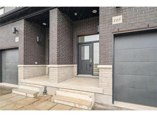105 Winter Wren Crescent, Kitchener, ON - Outdoor With Exterior