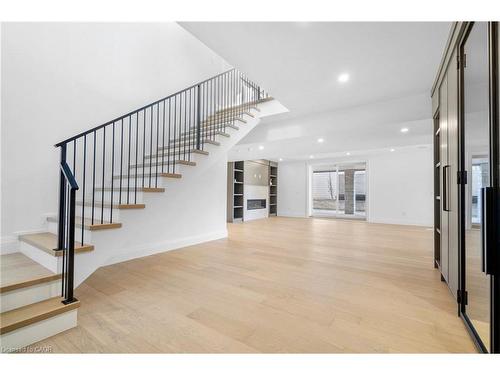 1322 Minaki Road, Mississauga, ON - Indoor Photo Showing Other Room