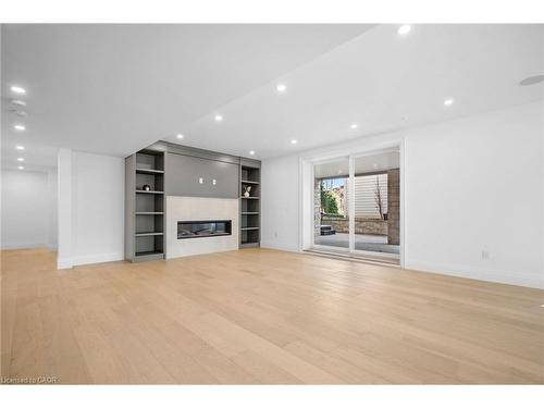 1322 Minaki Road, Mississauga, ON - Indoor With Fireplace