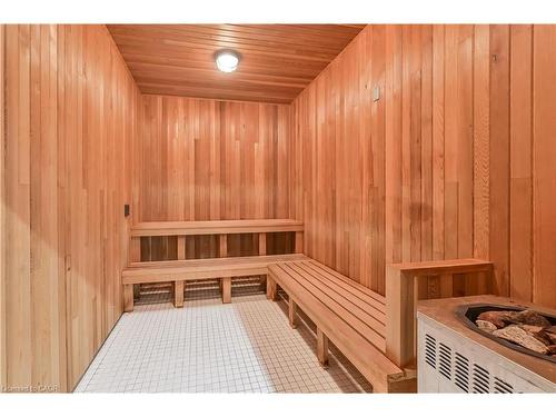 Ph03-65 Speers Road, Oakville, ON - Indoor Photo Showing Other Room