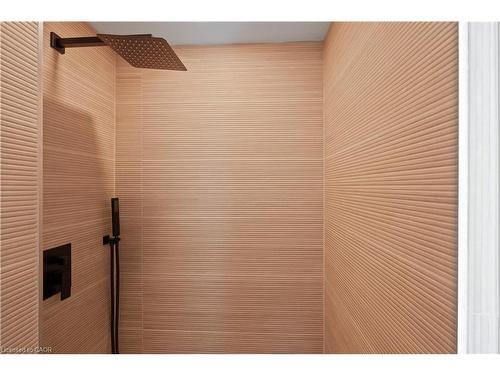 1-30 Jones Street, Hamilton, ON - Indoor Photo Showing Other Room