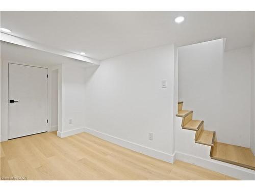 1-30 Jones Street, Hamilton, ON - Indoor Photo Showing Other Room