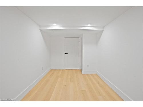 1-30 Jones Street, Hamilton, ON - Indoor Photo Showing Other Room