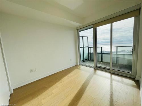 3911-20 Shore Breeze Drive, Toronto, ON -  With Balcony With Exterior