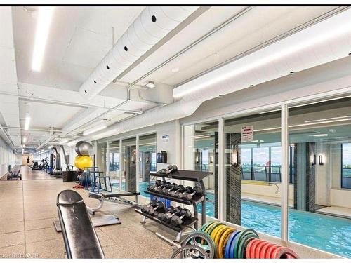 3911-20 Shore Breeze Drive, Toronto, ON - Indoor Photo Showing Gym Room