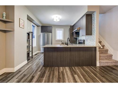 52 Chapel Street, Kitchener, ON - Indoor Photo Showing Kitchen