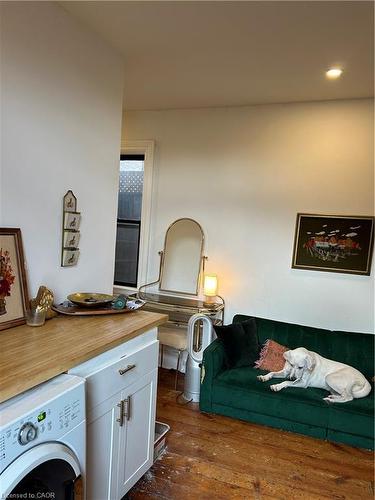 Main-43 Pearl Street S, Hamilton, ON - Indoor Photo Showing Laundry Room