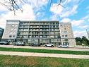 514-275 Larch Street, Waterloo, ON  - Outdoor 