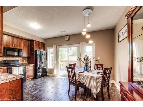 4A-38 Howe Drive, Kitchener, ON - Indoor