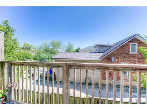 4A-38 Howe Drive, Kitchener, ON - Outdoor