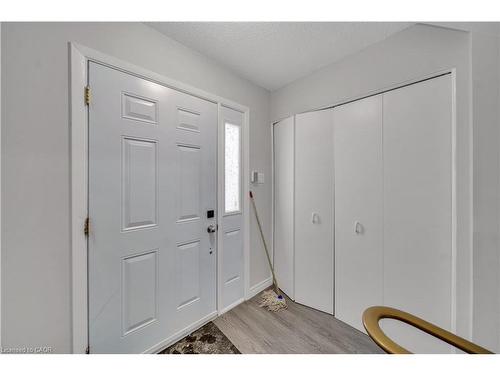 4-417 Keats Way, Waterloo, ON - Indoor Photo Showing Other Room