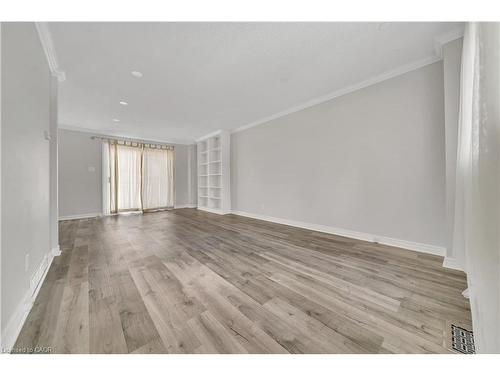 4-417 Keats Way, Waterloo, ON - Indoor Photo Showing Other Room