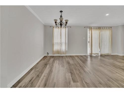 4-417 Keats Way, Waterloo, ON - Indoor Photo Showing Other Room