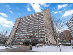 905-120 Duke Street  Hamilton, ON L8P 4T1