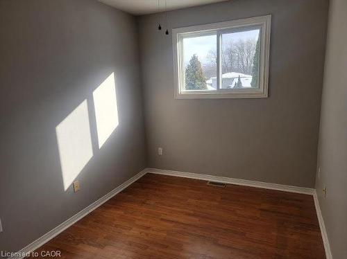46 Charles Street, Brantford, ON - Indoor Photo Showing Other Room