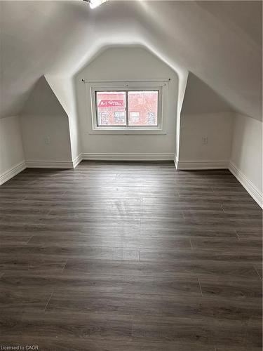 1280 Main Street E, Hamilton, ON - Indoor Photo Showing Other Room