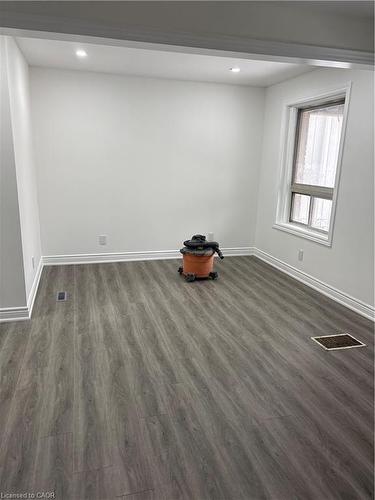 1280 Main St E Street E, Hamilton, ON - Indoor Photo Showing Other Room