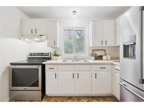29-100 Bluevale Street N, Waterloo, ON - Indoor Photo Showing Kitchen With Double Sink