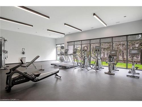 525-525 New Dundee Road, Kitchener, ON - Indoor Photo Showing Gym Room