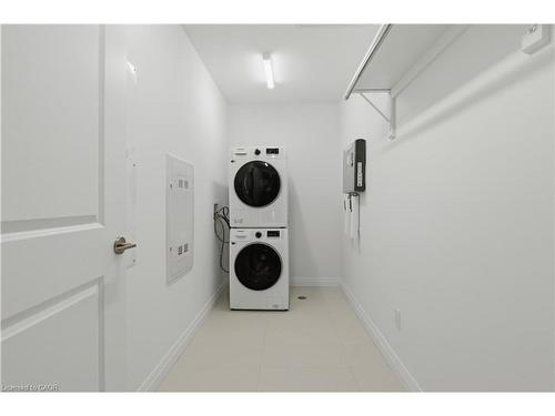525-525 New Dundee Road, Kitchener, ON - Indoor Photo Showing Laundry Room