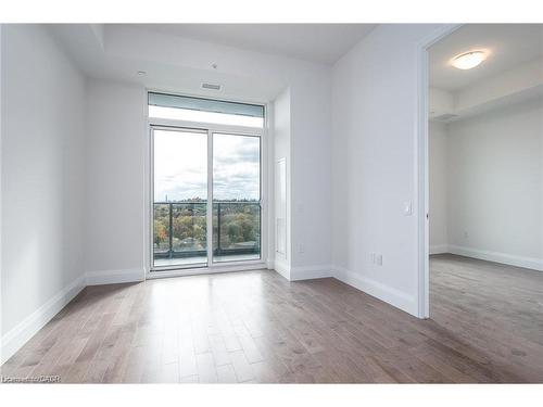 1303-93 Arthur Street S, Guelph, ON - Indoor Photo Showing Other Room