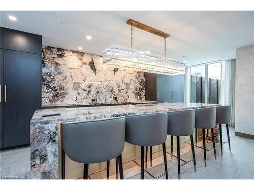 1303-93 Arthur Street S, Guelph, ON - Indoor