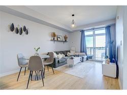 332-5010 Corporate Drive  Burlington, ON L7L 0H6