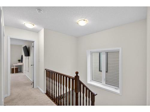 50 Kelso Drive, Caledonia, ON - Indoor Photo Showing Other Room