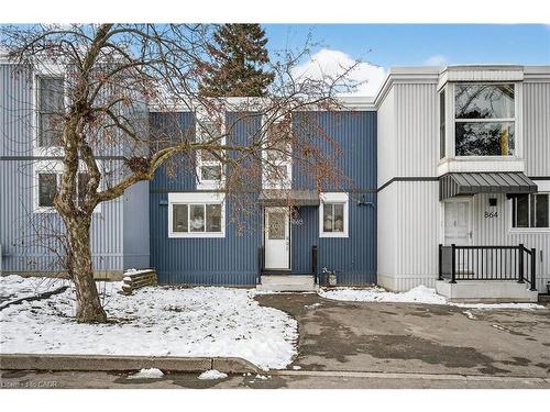 B63-25 Britten Close, Hamilton, ON - Outdoor