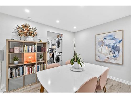 B63-25 Britten Close, Hamilton, ON - Indoor