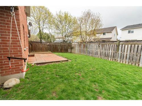 Lower-79 Munroe Crescent, Guelph, ON - Outdoor