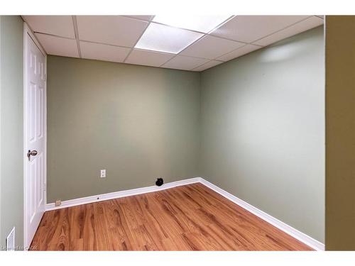 Lower-79 Munroe Crescent, Guelph, ON - Indoor Photo Showing Other Room