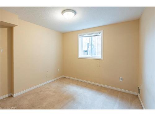 Lower-79 Munroe Crescent, Guelph, ON - Indoor Photo Showing Other Room
