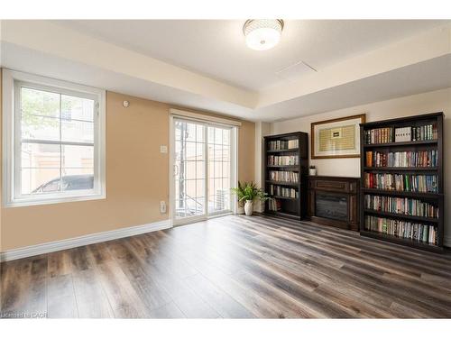 38 Archibald Mews, Toronto, ON - Indoor