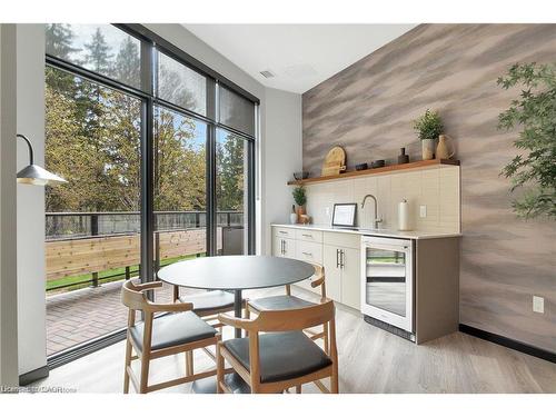 724-525 New Dundee Road, Kitchener, ON - Indoor Photo Showing Other Room