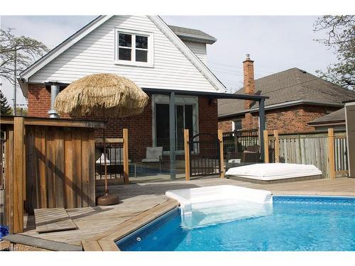 122 Queensdale Avenue E, Hamilton, ON - Outdoor With In Ground Pool With Deck Patio Veranda With Exterior