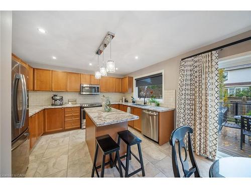 1351 Mcguffin Gate, Milton, ON - Indoor Photo Showing Kitchen