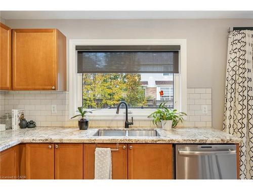 1351 Mcguffin Gate, Milton, ON - Indoor Photo Showing Kitchen With Double Sink