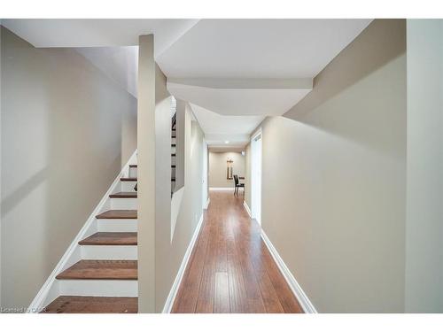 1351 Mcguffin Gate, Milton, ON - Indoor Photo Showing Other Room